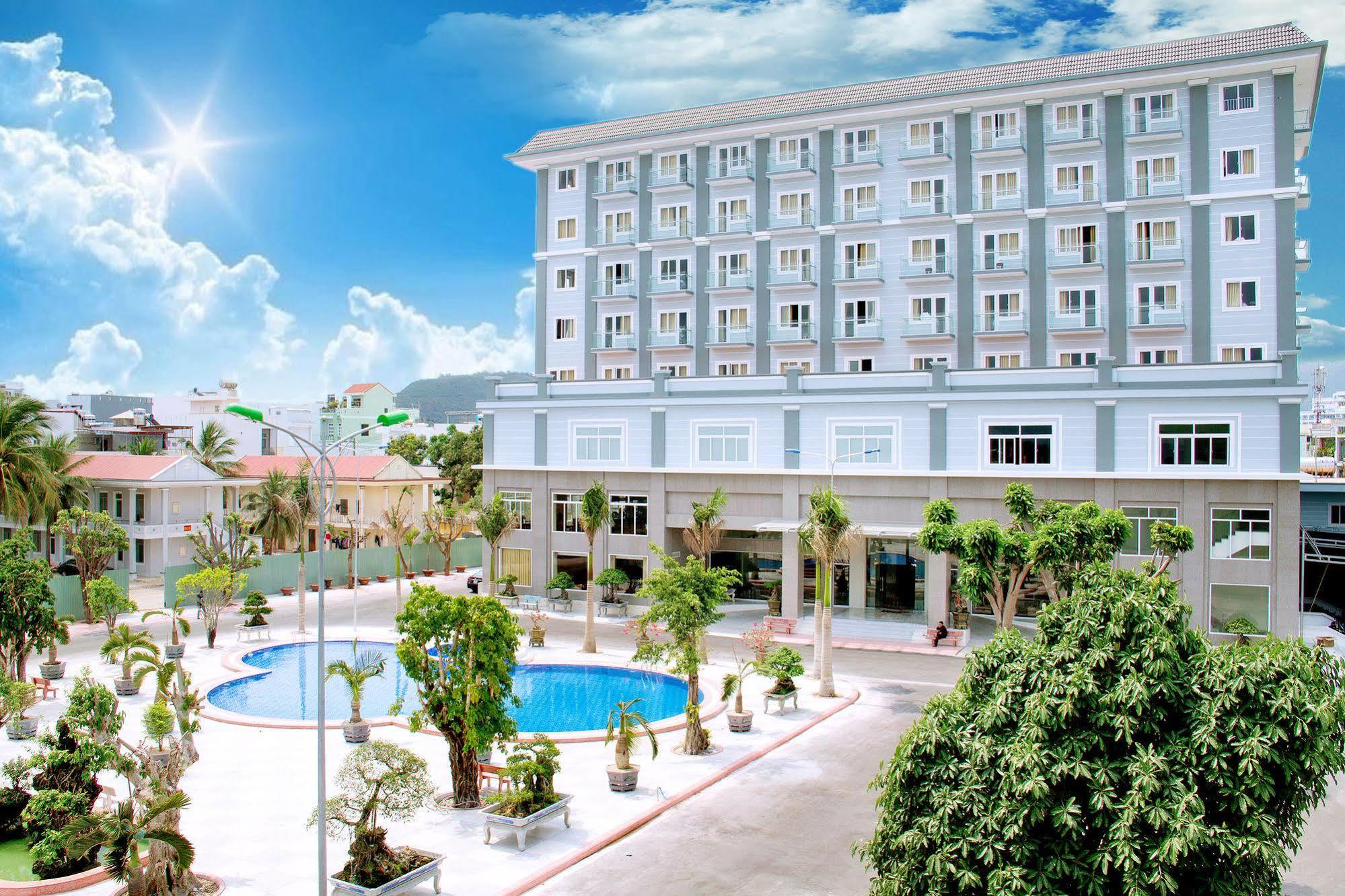 Sky Nha Trang Hotel ภายนอก รูปภาพ